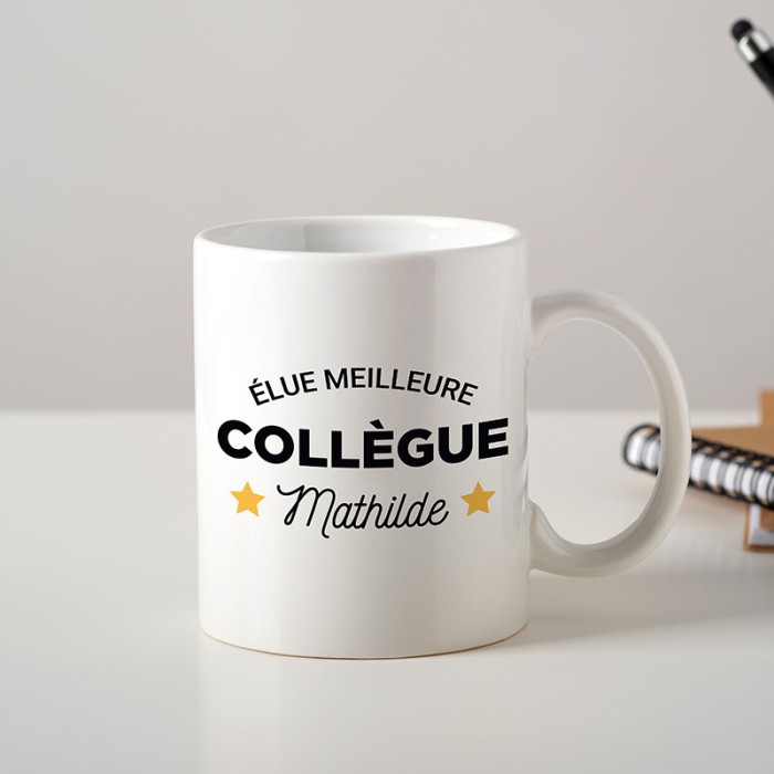 mockup mug collègue personnalisé